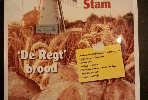 Molen de Regt brood bij bakkerij Stam